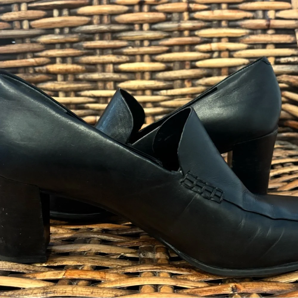 Franco Sarto Black Women's Nolan
Pump Loafers in size 10 - Picture 14 of 16